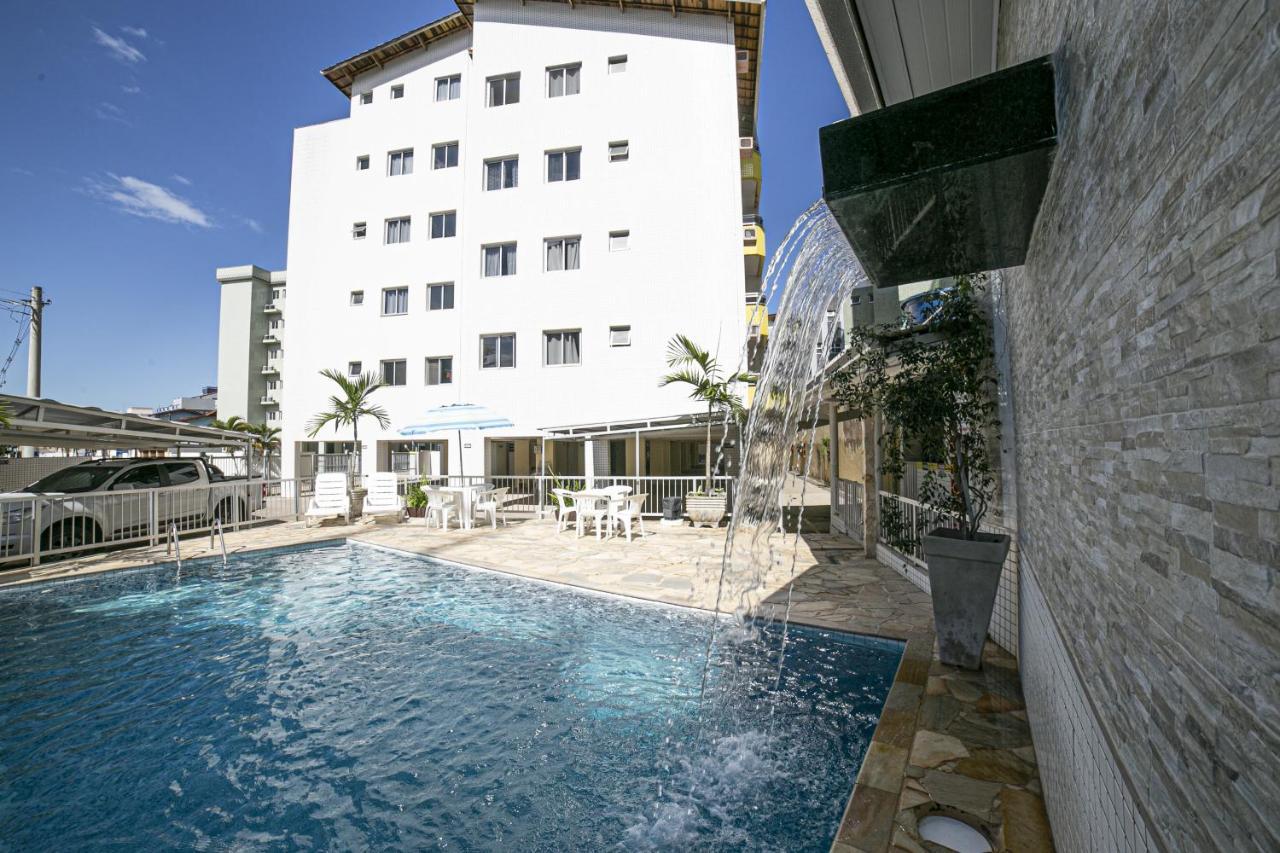Apto 22E Ar Condicionado E Ventilador, 2 Quartos, Churrasqueira, Elevador E Piscina 乌巴图巴 外观 照片